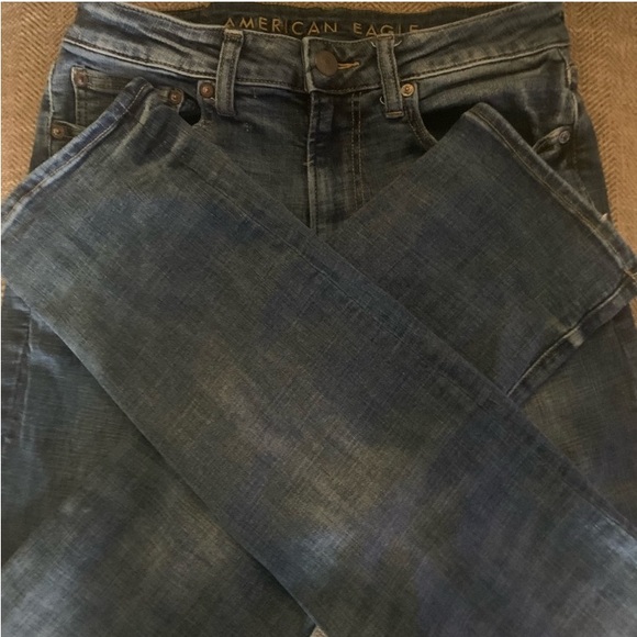 Excellent Preowned Condition Americana Eagle next level stretch Jeans size 31. - Picture 3 of 7